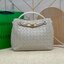 BOTTEGA Small Andiamo Top handle bag 28cm / BOTTEGA Tote Bag กระเป๋าสะพายดีไซส์สาน วัสดุเดนิมคอตตอนรุ่นใหม่ สวยงามเป็นเอกลักษณ์ เกรดออริ 1:1 ใช้งานต่างประเทศได้