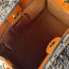COACH FIELD TOTE 22 WITH PATCHES CA138 ส่วนหนึ่งจาก Coach Pride Collection ซึ่งเป็นการเฉลิมฉลองความเท่าเทียม ความหลากหลาย และการแสดงออกถึงตัวตนที่แท้จริงภายในชุมชน LGBTQIA+ ในเดือนนี้และทุกเดือน ตั้งแต่วันธรรมดาที่วุ่นวายไปจนถึงวันหยุดสุดสัปดาห์ที่เต็มไปด