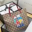 (รวมแบบ) หนังแท้ GUCCI Animal-Friendly Gucci Kid GG Supreme Tote Bag ลายใหม่น่ารักมากเลยค่าา งานหนังแท้ทรงตั้งสวย ขนาดกะทัดรัด จุของได้เยอะ ใช้ได้ทั้งเด็กและผู้ใหญ่ น่ารักมากค่ะ