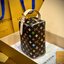 LV Trousse Toilette Locker Dopp Kit / LV Clutch Bag 22cm กระเป๋าถือทรงพอชหรือคลัช แบบคลาสสิกสวยงามเป็นเอกลักษณ์ มีหูหิ้วพกพาสะดวก เกรดออริ