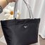PRADA Tote Nylon Bag / PRADA Shopping Nylon Bag กระเป๋าถือ/สะพายไหล่ ทรงโท้ทใบใหญ่ ภายในโล่งกว้างมาก มาพร้อมหูจับในตัว ใบนี้จุของได้เยอะมากๆ