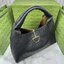 Gucci Softbit maxi shoulder bag โฉมใหม่ล่าสุด กับกระเป๋าสะพายรูปทรงใหม่เรียบหรูด้วยหนังลายเกรน ใบใหญ่จุใจพร้อมใบลูกเข้าเซ็ท ตกแต่งอะไหล่ Horsebit ครึ่งรูปขนาดใหญ่ด้านหน้าสวยหรูโดดเด่น สวยผู้ดี ดารา เซเลปใช้กันเพียบ