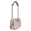 GUESS KAMRYN SHOULDER BAG กระเป๋าสะพายขนาดกำลังน่ารัก วัสดุ pu. ปั๊มแบรนด์รอบใบ หนังนิ่ม น้ำหนักเบา ด้านหน้ามีโลโก้แบรนด์ อะไหล่ทอง ช่องซิปหลักแบ่ง 2 ช่อง ช่องกว้าง ใส่ wallet ยาว หรือ ของจุกจิกได้เยอะ มีช่องซิป และช่องเสียบบัตร พร้อมกับ สายสะพายแแบบโซ่ ป