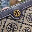 TORY BURCH T MONOGRAM CARD CASE KEY RING ใหม่ล่าสุด กับกระเป๋าเอนกประสงค์สำหรับถนอมบัตร น่ารัก คิ้วท์ๆ ใบจริงน่าใช้มาก