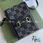 Gucci Horsebit 1955 mini bag / Gucci Phone Bag เกรดใช้งานสลับใบจริงได้ ออริจินอล รุ่นยอดฮิต ไซส์มินิ ที่ใครๆก็ต้องรู้จัก!! กับกระเป๋าขนาดมินิ ได้รับแรงบันดาลใจมาจากดีไซน์ดั้งเดิม ซึ่งแอคเซสเซอรี่นี้โดดเด่นด้วยรายละเอียดดั้งเดิมที่ทันสมัยโดยเน้นที่ฮอร์สบิต