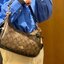 COACH C7223 PENNY SHOULDER BAG 25 IN SIGNATURE CANVAS คอลเลคชั่นเพนนีสุดคิ้วท์ ในรูปแบบของกระเป๋าสะพายไหล่กึ่งทรงพอช พร้อมเสิร์ฟความสวยถึงบ้านไปเลย!! ด้วยดีไซน์คลาสสิคย้อนยุค ที่แอบแฝงความเรียบหรู มาพร้อมสายสะพาย 2 เส้น เป็นสายคล้องมือและสายสะพายครอสบอดี้