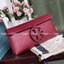 Tory burch Miller Metal clutch กระเป๋าคลัทช์ดีไซน์เรียบหรูออกแบบมาได้อย่างลงตัว ด้วยรูปทรงที่สวยงามและทันสมัย จากแบรนด์ Tory Burch ขนาดกำลังดี สามารถใส่กระเป๋าสตางค์หรือเครื่องสำอางค์ได้ตามขนาดกระเป๋า ในเรื่องของดีไซน์และLogo DoubleT เฉดเดียวกับสีของกระเป