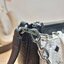 M.C.M AREN CROSSBODY POUCH TRIO in Visetos Original รีรันรุ่นสวยปังเกินต้าน กับไอเท็มที่ยูทูปเบอร์ต่างก็รีวิวให้คะแนนกันล้นๆ กระเป๋าสะพายข้างสุดชิค ดีไซน์ไม่เหมือนใคร 3 ใบ 3 สี!!