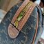 CELINE MINI CROSSBODY BAG VIP วัสดุ Triomphe Canvas สวยอยู่ทรงดีไซน์ยอดนิยมทรง Speedy ไม่มีเอ้าท์ค่ะ เปิดปิดด้วยซิปแบรนด์อะไหล่ทอง ใส่กระเป๋าสตางค์ มือถือ ของจุกจิกได้เยอะ หูจับแข็งแรงพับลงได้ พร้อมสายหนังยาวปรับระดับได้ถอดได้ อะไหล่แบรนด์สีทองหรูมีโลโก้ 