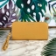CHARLES & KEITH CLASSIC ZIP AROUND WALLET กระเป๋าเงินใบยาวซิปรอบ มีสายคล้องมีสีเข้ากระเป๋า 1 เส้น ใช้งานง่ายมากๆ คล้องมือก็เก๋ ด้านหน้าปั๊มโลโก้แบรนด์ เปิดปิดด้วยซิปรอบ ที่สายคล้องมือแต่งหมุดสีสวยเด่น ถอดสายได้ จุบัตรได้ 12 ใบ มีช่องซิปใส่เหรียญและช่องใส่