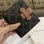 CELINE SHORT WALLET VIP GIFT WITH PURCHASE (GWP) พรีเมี่ยมกิ๊ฟ Limited จาก CELINE HAUTE PARFUME DUTYFREE COUNTER วัสดุ Triomphe Canvas หนังสวยอยู่ทรง ประดับโลโก้แบรนด์ที่ด้านหน้า ขนาดกำลังดี จับถนัดมือ เปิด-ปิดฝาพับกระดุม ภายในมีช่องแบ่งหลายช่อง มีช่องใส่