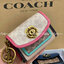 พวงกุญแจสวยๆ ไว้คล้องกระเป๋าใบสวยยกันค๊าา😘 COACH PARKER CHARM COLORBLOCK SIGNATURE ✔️พวงกุญแจจากแบรนด์ Coach สินค้าจำนวนจำกัดนะคะ❗️ ✔️สามารถใช้เป็นพวงกุญแจ//หรือใส่เหรียญด้านในกระเป๋าได้ค่ะ//เปิดปิดแบบกระดุมนะคะ