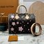 TOP ORI หนังแท้ | เกรดดีสุด LV x TM Speedy Bandoulière 25 Cherry Blossom bag กระเป๋าทรงหมอนที่ใครเห็นต้องเป็นคลั่งรัก ปรับลุคให้มีชีวิตชีวาด้วยลายดอกไม้เชอรี่บลอสซั่ม คอลใหม่สุดเอ็กซ์คลูซีฟ