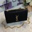 SAINT LAURENT Kate Medium leather shoulder bag VIP GIFT WITH PURCHASE (GWP) พรีเมี่ยมกิ้ฟ Limited Edition จาก YSL DUTY FREE COUNTER วัสดุหนังแกะสังเคราะห์ ลวดลายคล้ายหนังคาเวียร์ หนังสวย ใช้ทน อะไหล่ทองทั้งใบ ด้านหน้าประดับโลโก้แบรนด์ ขนาดกระทัดรัดกำลังดี