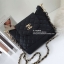 CHANEL VIP GIFT SHOULDER BAG รุ่น Limitedจากงาน VIP GIFT(GWP) ของแท้100% วัสดุหนังคาเวียร์เต็มใบ เปิดปิดด้วยซิปอะไหล่ทอง ด้านในใส่ของได้เยอะ มาพร้อมสายสะพาย2สายแบบ ทั้งสายโซ่สลับหนังและสายกนังคาเวียร์ ถนอมไหล่ ถอดออกได้ สวยหรูในราคาที่เอื้อมถึง ห้ามพลาดนะ