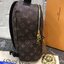 VIP GIFT 】หนังแท้ Louis Vuitton backpack new Palm Springs กระเป๋าสะพายหลังแบบมีหูหิ้ว หนังแท้ชั้นดีที่สุด สวยงามมากๆค่ะ ภายในกว้างใส่ของได้เยอะเลย ใบจริงสวยงามน่าใช้มากๆ ได้กับทุกๆวัน เริ่ดมากๆจร้า ห้ามพลาดนะคะ!