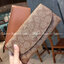 COACH F52601 POP SLIM ENVELOPE WALLET IN SIGNATURE รุ่นขายดี ขายหมด!! รุ่นหายาก!! เติมสต็อคจ้า!! กระเป๋าสตางค์รุ่นฝาพับ ดีไซน์เรียบหรู คลาสสิค ใช้งานง่ายและสะดวกมากๆ ด้วยซองซิปที่เสียบด้านหลัง ถอดแยกออกมาใช้ได้ หรือเอาออก พกกระเป๋าเดี่ยวๆก็ได้ ถือใบนี้ดูไ