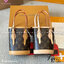 LV Mini Bucket Vintage Bag กระเป๋าสะพายทรงบัคเก็ตวินเทจ ขนาดเล็กน่ารัก พร้อมใบเล็ก สวยหรูดูผู้ดี ภายในโล่งกว้าง ใบลูกจะคล้องติดกัน หรือแยกออกแล้วสะพายเดี่ยวๆก็เลิศ น้องใหม่น่ารักสุดคุ้มขนาดนี้ ต้องตำแล้วน้า