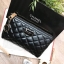Chanel Cosmetic Clutch Key Chain Best seller! VIP. GIFT ของแท้จาก Chanel Cosmetic Counter VIP Gift หนังนิ่มลายตารางสีดำ ประดับโลโก้แบรนด์ ด้านหน้า เปิดปิดด้วยซิป หัวซิปแบรนด์อะไหล่ทอง พร้อมสายโซ่สำหรับห้อยพวงกุญเเจ ใส่มือถือได้ทุกรุ่นค่ะ สายคล้องกุญเเจ สา