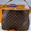 LV Monogram Delight Canvas มี 2 ขนาด กระเป๋าสะพายข้างทรงสูงใบใหญ่หนังแกะสังเคราะห์ หูหิ้วปั้มโลโก้ ด้านในมี1ช่องซิป 1ช่องใส่ของจุกจิ๊ก อะไหล่ทองหรูหรา มีสายยาว ถอดสายได้ ปรับระดับได้ จุของได้เยอะ หรูหรา สวยงาม เหมาะกับทุกโอกาศ ต้องมีติดตู้ห้ามพลาดเลยค่า