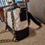 8" CHANEL SHOULDER BAG / CHANEL GABRIELLE HOBO BAG ไซส์คลาสสิค กระเป๋าสะพายข้าง/ไหล่ หนังสังเคราะห์ นิ่ม หรู มาพร้อมพวงกุญแจสัญลักษณ์แบรนด์ พิเศษ!! สายคล้อง jumbo font เพิ่มดีเทลความแพง อะไหล่พร้อมโซ่สะพายสีทองสลับสีเงินรมดำ สามารถสะพาย crossbody หรื