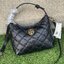ของแท้ 💯% Tory burch new women's underarm bag single shoulder straddle bag ว่าด้วยเรื่องกระเป๋าที่สามารถสะพายไหล่ก็ได้หรือเป็นทรงบอดี้ก็ได้ มีให้เลือกหลายคอลเลคชั่นด้วยกันสำหรับคอลเลคชั่นนี้สามารถตอบโจทย์สาวใสวัยทำงานได้เป็นอย่างดี