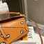 Loewe Puzzle Bag / Loewe X My Neighbor Totoro Puzzle bag การร่วมงานสุดคิวท์ที่น่าจับจอง สำหรับใครที่ชื่นชอบการ์ตูนแอนิเมชั่นญี่ปุ่นอย่าง My Neighbor Totoro การออกแบบคาแร็กเตอร์ที่ใครๆ ต่างก็บอกว่าน่ารัก ล่าสุดก็เป็นที่น่าตื่นเต้นอีกครั้ง เมื่อสตูติโอดังได