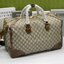 GUCCI Duffle bag with Interlocking G เกรดออริจินอล กระเป๋าใบใหญ่จุใจ 16" ใส่สัมภาระขึ้นเครื่องเดินทางได้ ใส่เสื้อผ้า รองเท้า เอกสาร A4 iPad Notebookได้ หูจับแข็งแรง สายสะพายยาวถอดออกได้ สะพายไหล่หรือ Crossbody ก็ดูดี ใช้ได้ทั้งชายหญิง ภาพถ่ายสินค้าจร