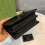 VIP GIFT 】หนังแท้ GUCCI Interlocking G Shoulder Bag กระเป๋าสะพายไหล่/ข้าง ดีไซน์ได้อย่างมีสไตล์ ดูมีสเน่ห์ด้วยโทนสีดำสุดคลาสสิก ใบนี้แมทช์ได้กับทุกลุค เท่ๆ casual หรูหรา มีช่องแบ่งสัดส่วนสวยงาม สาวๆขี้เบื่อขอแนะนำใบนี้เลยจ้า ลูกเล่นเยอะมาก เปลี่ยนสไตล์ได้