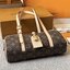 LV Hang On bag กระเป๋าสะพายดีไซน์วินเทจ ปรับดีไซน์กระเป๋าถือรุ่น Cité คลาสสิกจากยุค'80s เป็นทรงโบว์ลิ่งร่วมสมัย