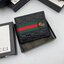 หนังแท้ GUCCI Men Short Wallet รุ่นใหม่ล่าสุด!! หนังสวยเริด ดีงามมากค่าาา กระเป๋าสตางค์ใบสั้น ดีไซน์ใหม่ สวยดูหรู ถือใช้กำลังเหมาะมือ ใส่บัตรได้เยอะ ใส่ธนบัตรได้ทุกชนิด มาครบ set พร้อมส่ง!! เป็นไอเท็มที่หนุ่มๆต้องมีจริงๆจ้า 😎😎
