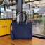 FENDI Sunshine Tote leather shopper Bag กระเป๋าทรงโท้ทงานหนังเต็มใบ สีใหม่สวยโดดเด่น ทรงตั้งสวยอยู่ทรง ปั้มลายแบรนด์เต็มใบ สวยหรูดูแพง