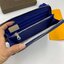 VIP GIFT 】GOYARD round zipper Matignon Long Wallet กระเป๋าสตางค์ซิปรอบใบยาว พร้อมส่ง 6 สี เหมาะกับการใช้งานทุกรูปแบบ นอกจากเพิ่มความมั่นใจแล้ว ยังทำให้ชีวิตของเราง่ายขึ้นอีกด้วย โดยการเปิดปิดแบบซิปรอบ สามารถใส่ธนบัตร เหรียญ บัตรต่างๆได้หลายใบเลยทีเดียว ขน
