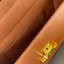 Celine Triomphe shoulder handbag Bag / Celine box triomphe in Natural Calfskin Tan กระเป๋าสะพายเรียบหรูและดูทันสมัยใบนี้ออกมา ให้คุณเลือกสะพายในชีวิตประจำวันเข้ากับการแต่งตัวสบาย ๆ หรือถอดสายถืงออกงานปาร์ตี้สังสรรค์ ก็ช่วยให้คุณดูโดดเด่นได้เช่นกัน นอกจากน