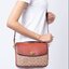 COACH CASSIE CROSSBODY BAG((68349//68348)) พร้อมส่งค่ะ! รุ่นฮิต กระเป๋าหิ้วได้//สะพายข้างหรือครอสบอดี้ร์ได้ หนังแท้นิ่มสวย เปิดปิดกระเป๋าแบบหมุนล็อค ภายในกระเป๋ามี3ช่องให้ใส่ของ แต่ล่ะช่องกว้าง สามารถใส่กระเป๋าเงินใบยาวได้;ของอื่นๆได้จุทีเดียวค่ะ ;มีช่องซ