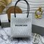 หนังแท้ BALENCIAGA XXS TOTE / Balenciaga shopping tote xxs พกกระเป๋าช้อปปิ้ง ไปทุกที่ในฤดูกาลนี้ ดีไซน์ที่ใช้ได้ทุกวันตั้งแต่หนังแบบมีเท็กซ์เจอร์ ภาพสินค้าถ่ายจากงานขายจริง ใช้งานต่างประเทศได้