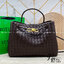BOTTEGA Medium Andiamo embellished intrecciato leather tote 32cm กระเป๋าสะพายดีไซส์สานเป็นเอกลักษณ์ หนัง nappa นิ่มสวยงาม