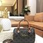 CELINE MINI CROSSBODY BAG VIP GIFT WITH PURCHASE (GWP) พรีเมี่ยมกิ๊ฟ Limited จาก CELINE HAUTE PARFUME DUTYFREE COUNTER วัสดุ Triomphe Canvas หนังสวยอยู่ทรงกันน้ำ ดีไซน์ยอดนิยมทรง Speedy เปิดปิดด้วยซิปแบรนด์อะไหล่ทอง ใส่กระเป๋าสตางค์ มือถือ ของจุกจิกได้เยอ