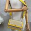 TORY BURCH 81000 MINI T MONOGRAM JACQUARD SHOULDER BAG คอลเลคชั่นฤดูใบไม้ผลิ 2021 กระเป๋าสะพายรุ่นใหม่จาก Tory Burch ดีไซน์สวยคลาสสิค แฝงไว้ด้วยความหรู ลวดลายผ้าแจ็คการ์ด T Monogram บนกระเป๋า Tory Burch นี้ เป็นการยกย่องให้กับงานควิลท์ชาวเพนซิลเวเนียดัตช์