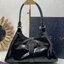 TOP ORI หนังแท้ | เกรดดีสุด PRADA Medium leather tote bag / pradahobo กระเป๋าสะพายทรงโฮโบ คลาสสิคหนังเงาสวยหรูดูแพง ใบใหญ่กำลังดี ดีไซน์ใหม่ล่าสุด ภายในโล่งกว้าง จุของได้สบายๆ