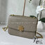 Tory Burch Britten Small Convertible Shoulder Bag คอลเลคชั่นใหม่สุดเรียบหรู กระเป๋าสะพายไหล่หรือสะพายข้าง วัสดุหนังอย่างดี ภายในแบ่งช่องเป็นสัดส่วน