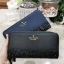 KATE SPADE NEW YORK GLITTER LONG WALLET กระเป๋าสตางค์ใบยาวรุ่นใหม่ล่าสุดจาก KATE SPADE FACTORY หนัง SAFFIANO ตัด Gitter วิ้งๆสวยหรูอยู่ทรงตามคอนเซปคอลเลคชั่นใหม่ เปิดปิดด้วยซิปรอบด้านหน้ามีโลโก้สวยเรียบหรูภายในมีโลโก้ ช่องซิปกลาง ช่องใส่บัตรหลายช่อง สามาร