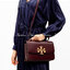 Tory Burch 75003 Eleanor Medium Convertible Shoulder Bag พร้อมส่งที่ไทย อีกรุ่นที่น่าครอบครองมากๆค่ะ กระเป๋าสะพายข้างและทบสายเป็นคล้องไหล่ได้ หนังแท้ชั้นดี ใช้ได้กับทุกๆโอกาส ห้ามพลาด ก่อนหมดนะคะ!!