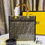 FENDI Sunshine jacquard FF sequins shopper / Fendi Tote bag 25cm พร้อมส่ง กระเป๋าสะพายทรงโท้ท ปักเลื่อมแวววาว รุ่นใหม่ สวยหรู **สินค้าเกรดออริจินอล 1:1 สลับแท้