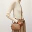 TORY BURCH KIRA CHEVRON SMALL CAMERA BAG / TORY CAMERA BAG / TORY BAG พร้อมส่ง 4 สี กระเป๋าสะพายทรงกล้อง ขนาดกะทัดรัด ไซส์สะพายคล่องตัว ดูหรู ลูกคุณหนู