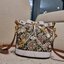 TORY BURCH T MONOGRAM JACQUARD EMBROIDERED BUCKET แรร์ไอเท็มรุ่นยอดฮิต ใบใหญ่ไซส์กำลังดี!! ที่สุดของรุ่นที่ตามหา!! สวยสุดกับดีไซน์ลายปัก ที่ดูแพง!! กระเป๋าบัคเก็ตทรงสวย ที่ดาราเซเลปใช้กันมากมาย ในราคาที่จับต้องได้ โดดเด่นด้วยลวดลายเอกลักษณ์ และลายปักธรรมช