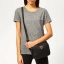 GUESS KAMRYN TOP ZIP CROSSBODY BAG กระเป๋าสะพายทรงน่ารัก จาก GUESS วัสดุหนัง pu ปั้มลายสวยอยู่ทรงขนาดกำลังดี น้ำหนักเบา ด้านหน้ามีโลโก้แบรนด์อะไหล่ทอง เปิดปิดด้วยซิปสะดวกใช้ ภายในมีโลโก้ และช่องเล็กใส่ของเป็นสัดส่วน สามารถใส่ไอแพดและกระเป๋าสตางค์ใบยาว และ