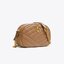 TORY BURCH KIRA CHEVRON SMALL CAMERA BAG / TORY CAMERA BAG / TORY BAG พร้อมส่ง 4 สี กระเป๋าสะพายทรงกล้อง ขนาดกะทัดรัด ไซส์สะพายคล่องตัว ดูหรู ลูกคุณหนู