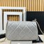 CHANEL FLAP BAG Pearls & Gold-Tone Metal กระเป๋าสะพายดีไซส์คลาสสิคหนังแท้แต่งมุก เกรดออริ สลับแท้ 1:1 ใช้งานต่างประเทศได้ ภาพถ่ายจากงานขายจริง