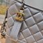 CHANEL Gabrielle Bag Medium สวยคลาสสิค No.1 ต้องยกให้ไอเท็มนี้เท่านั้น กับกระเป๋าสะพายซิกเนเจอร์ ดีไซน์ไม่เหมือนใคร เป็นเอกลักษณ์